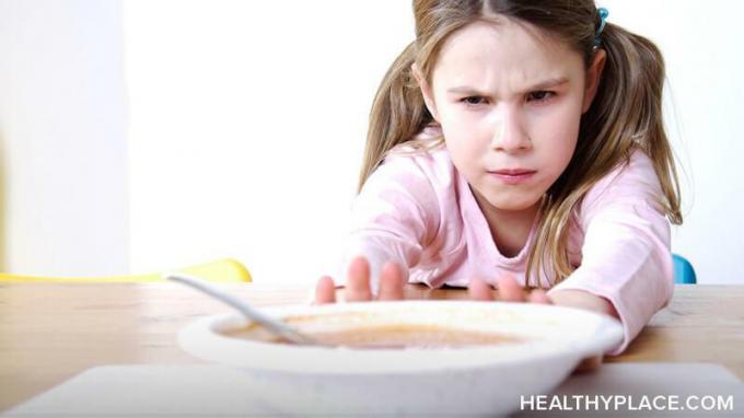 Γνωρίζατε ότι η παρουσία διατροφικών διαταραχών σε μικρά παιδιά είναι σε άνοδο; Μάθετε πώς επηρεάζεται η ασθένεια και ποια συμπτώματα πρέπει να γνωρίζετε στο HealthyPlace.