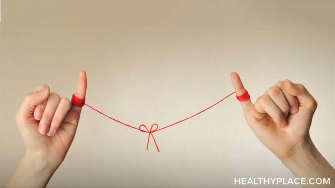 Η αυτο-βλάβη επηρεάζει τις σχέσεις σας, αλλά ζητά από τους άλλους να διατηρήσουν την αυτοτραυματισμό σας ένα μυστικό είναι απολύτως επιζήμιο. Μάθετε γιατί δεν πρέπει να κάνετε άλλους να συνεργάζονται στο HealthyPlace