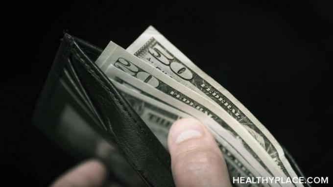 Πολλοί άνθρωποι ανησυχούν για τα χρήματα - εάν έχετε μια διαταραχή άγχους, μπορεί να είναι τρομερά σκληρή. Συγκρίνω το άγχος πάνω από τα χρήματα για τη συσσώρευση στο HealthyPlace.