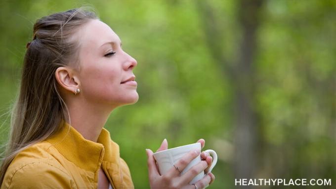 Τα πρωινά τελετουργικά μπορούν να ηρεμήσουν το άγχος αν ξέρετε τι να συμπεριλάβετε σε αυτά. Διαβάστε αυτό για συμβουλές για να δημιουργήσετε ένα τελετουργικό το πρωί που ηρεμεί το πρωινό σας άγχος.